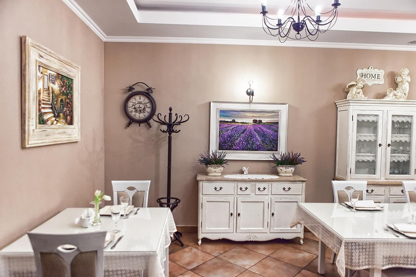 Hotel Lord Debica Екстер'єр фото